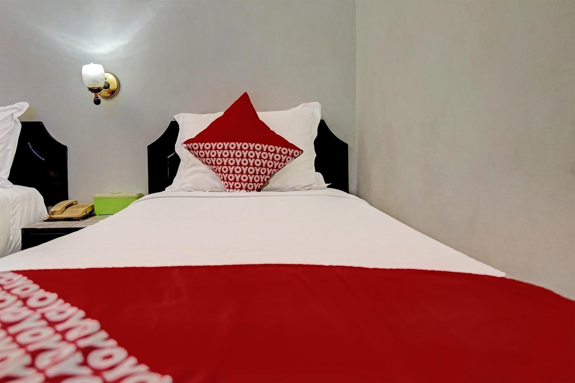 OYO 91805 Hotel Wisma Bari Palembang Exterior foto