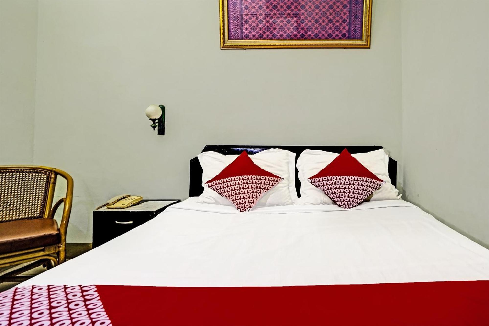 OYO 91805 Hotel Wisma Bari Palembang Exterior foto