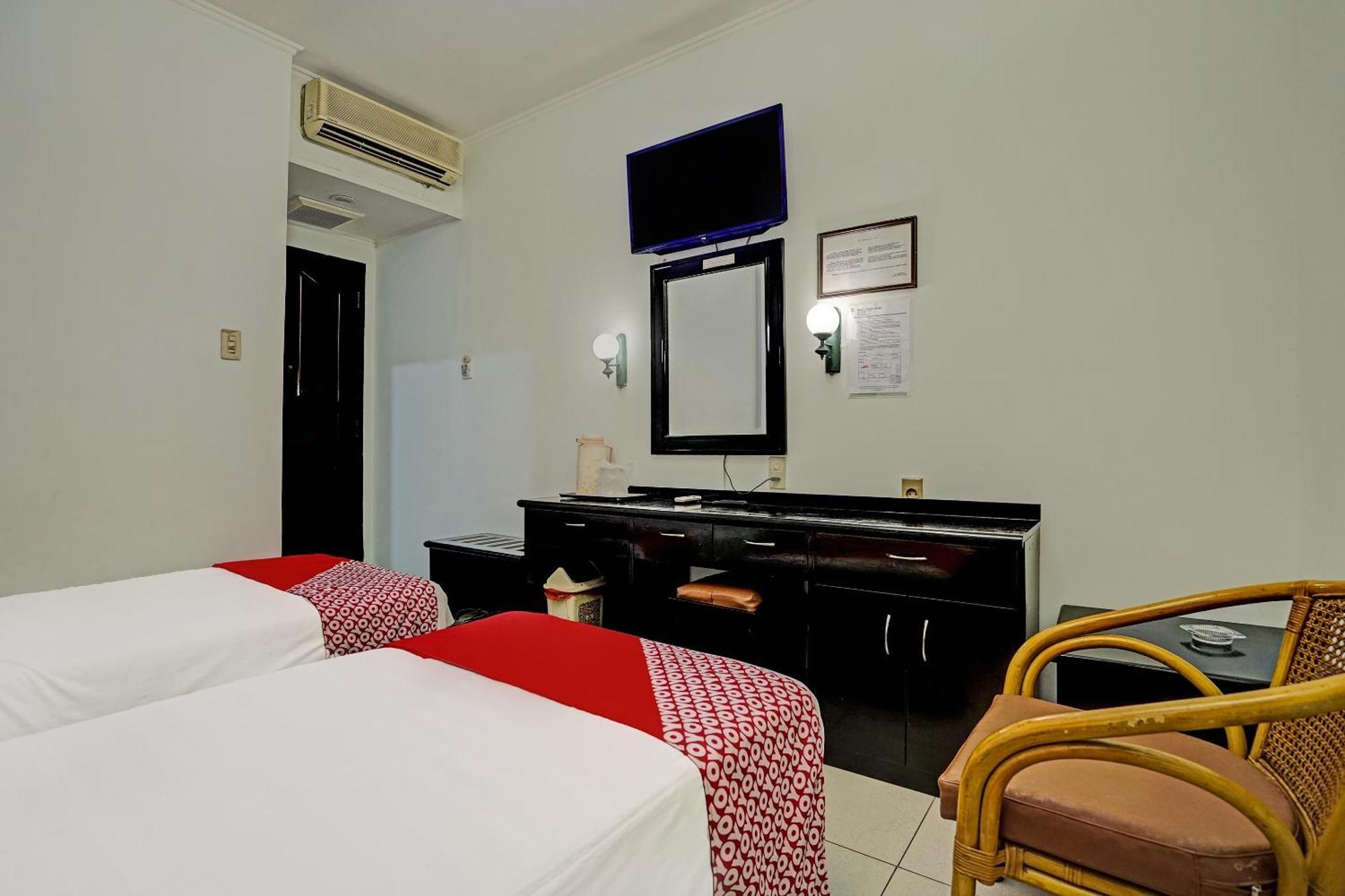 OYO 91805 Hotel Wisma Bari Palembang Exterior foto